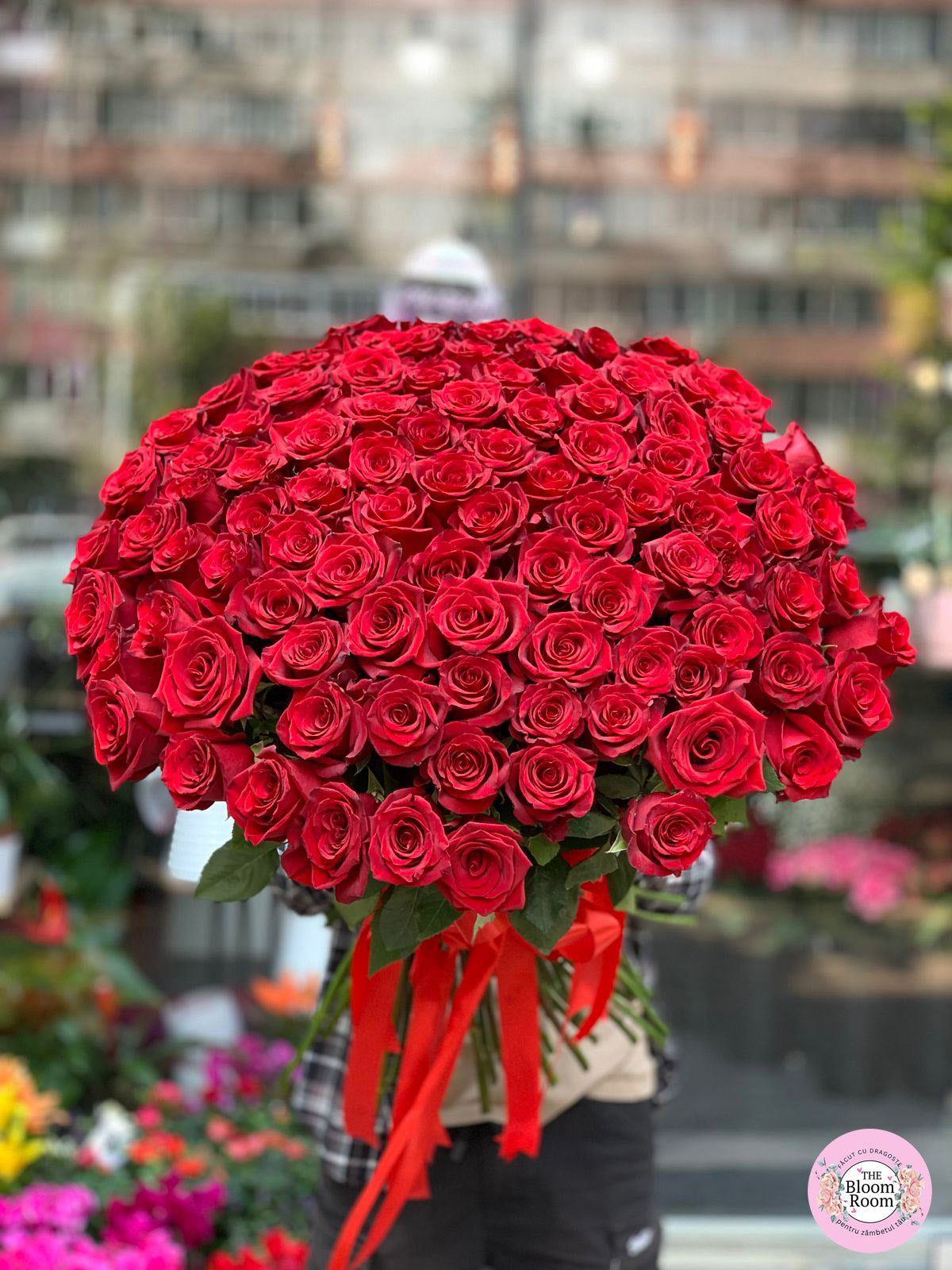 Buchet 101 Trandafiri Rosii - Premium flowers to Bucharest & Ilfov