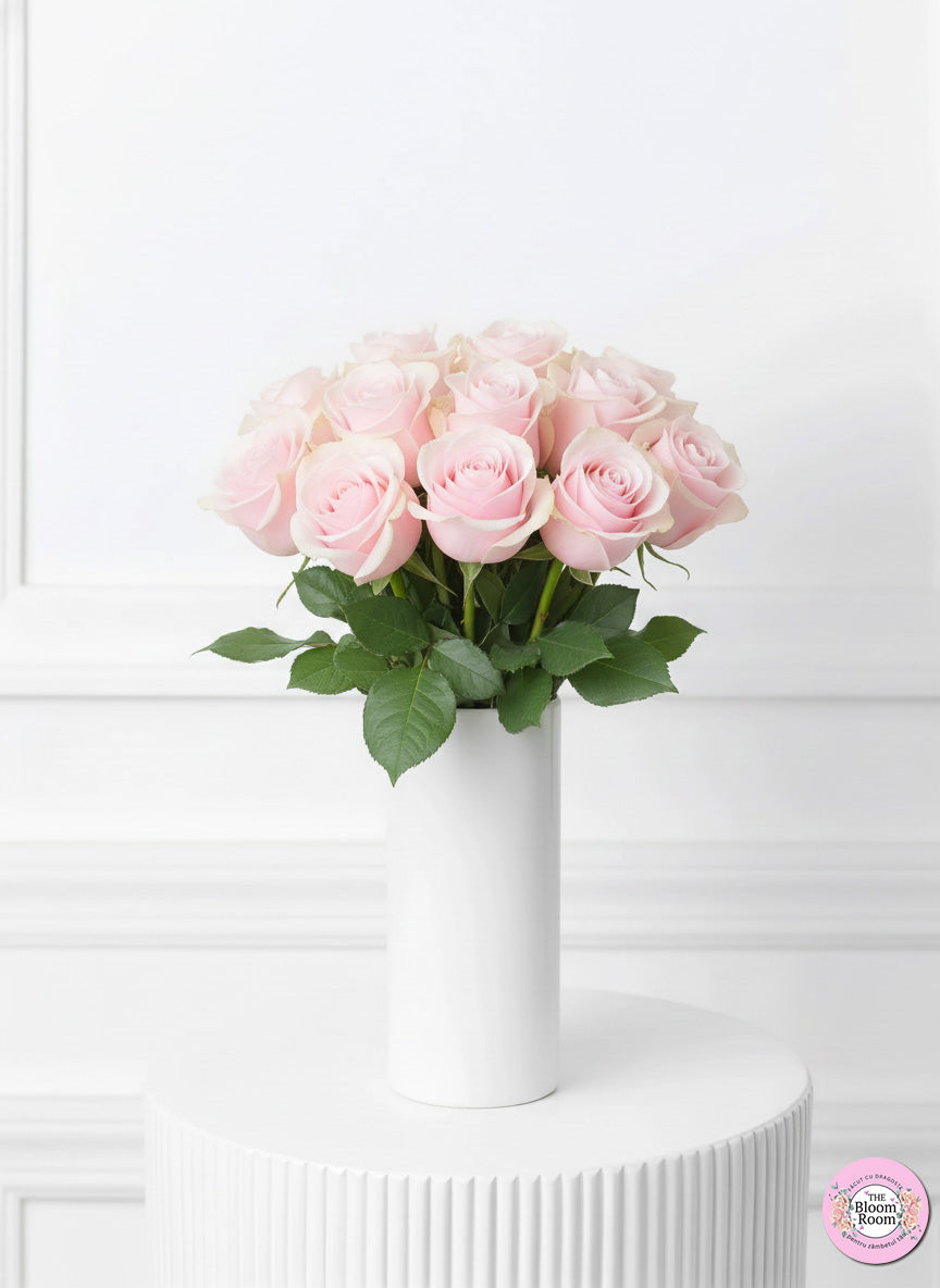 Buchet de 17  Trandafiri Roz