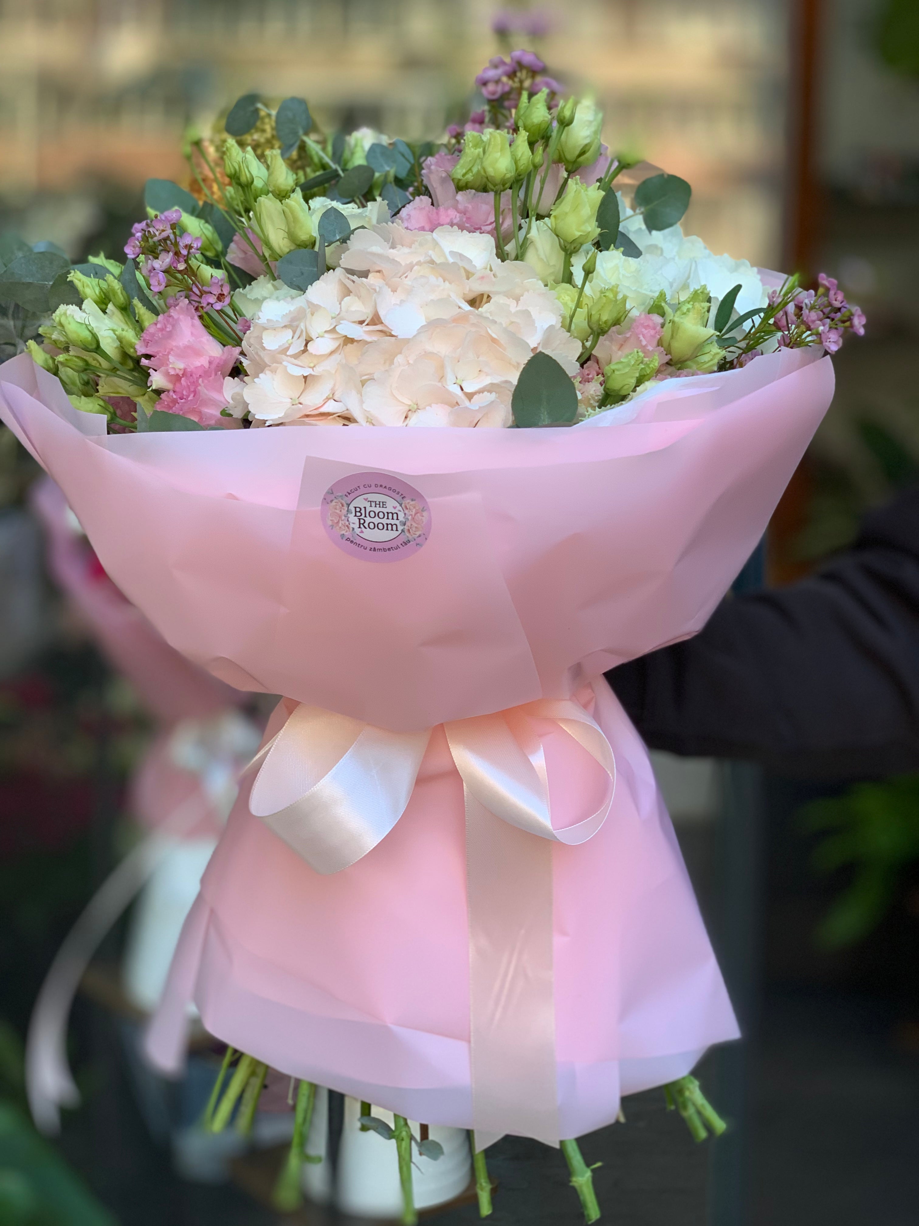 Buchet hortensii lisianthus