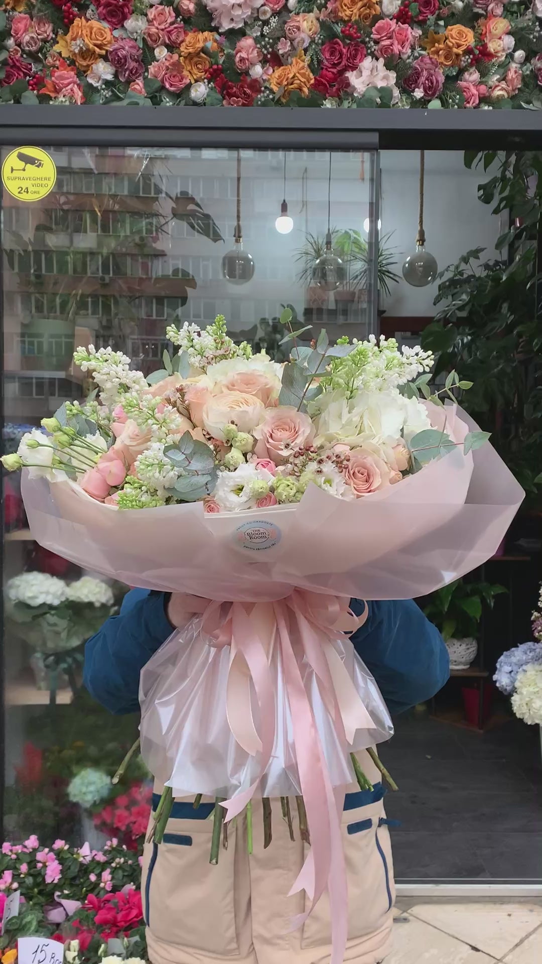 Buchet Premium Pastel cu Hortensii și Ranunculus