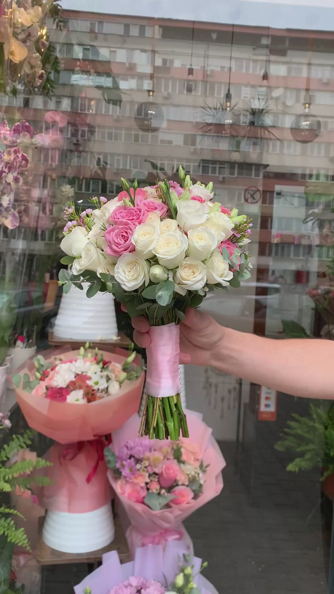 Buchet de Mireasă Roz și Alb